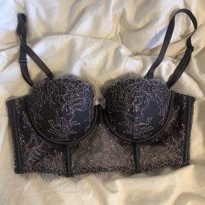 Brand new never worn Victoria’s Secret corset bra